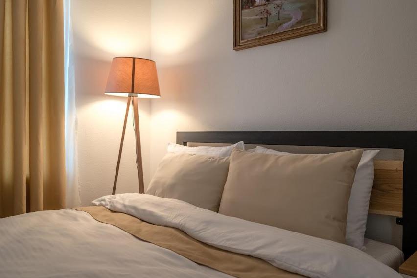 Fenix Gevgelija Bed & Breakfast Ngoại thất bức ảnh