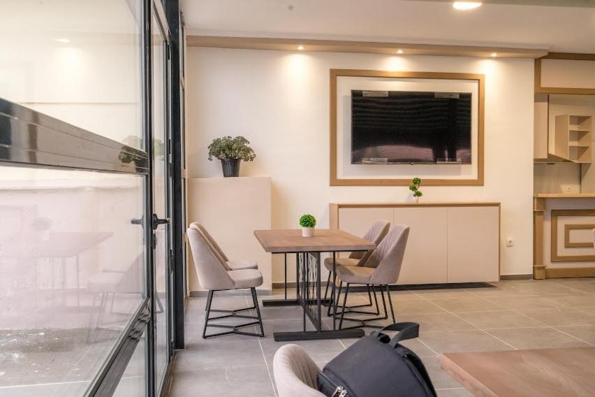 Fenix Gevgelija Bed & Breakfast Ngoại thất bức ảnh